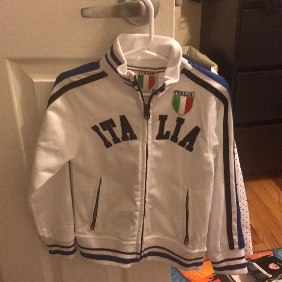 white spring jackets